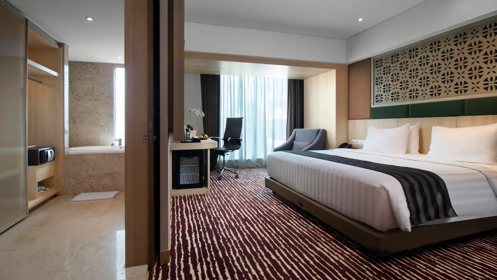 Grand Sovereign Kuta  Hotel