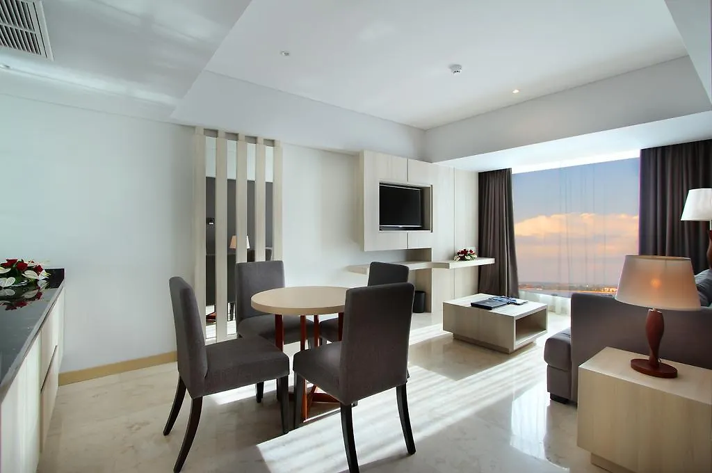 Hotel Grand Sovereign Kuta
